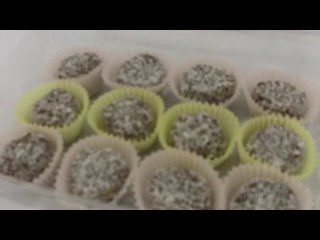 DrVie-Chocolate-Dessert-Lucuma-Fruit-Coconut